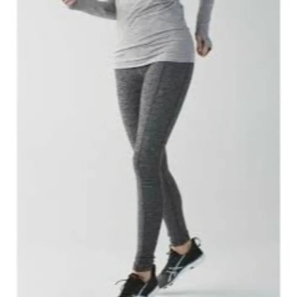 Lululemon Run Turn Around Tight Heathered Gray Black Ruched Leggings Size 12